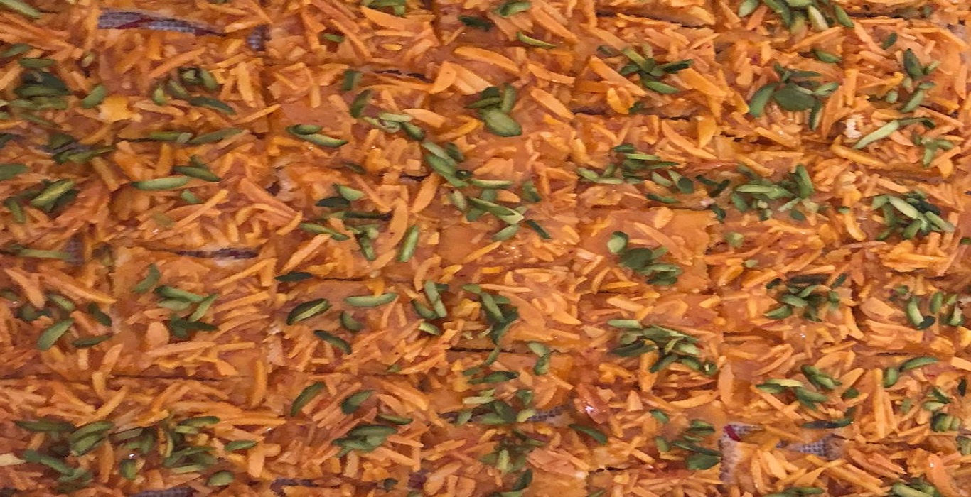 *** MALAKE BADOOM ***
<br>FOR ALMOND LOVERS