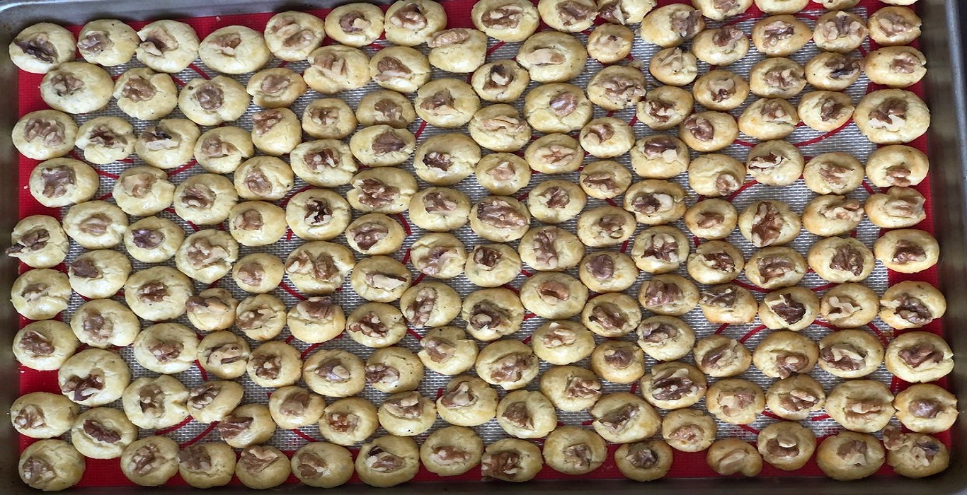 *** GHORABI ***
<br>TRADITIONAL WALNUT COOKIE